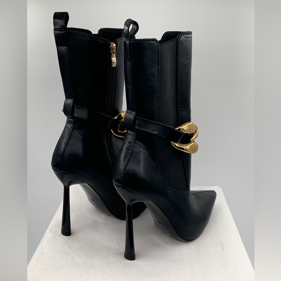 🌹New Listing🌹NWT Azalea Wang Cassia Pointed Toe Gold Chain High Heeled Boots - Picture 4 of 10